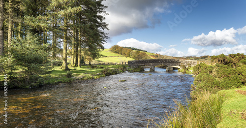 Board z aluminiowym obramowaniem Wschodnia dart river at bellever bridge