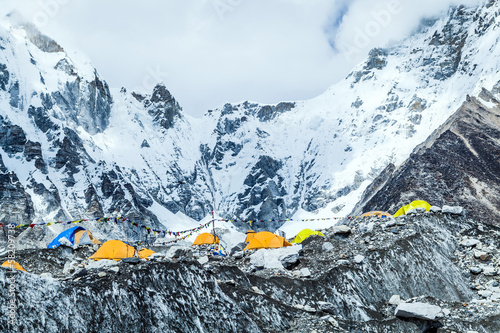 Obraz na płótnie canvas trzyczęściowy "tryptyk" Krajobraz góry obozu Everest