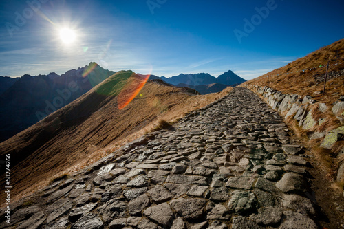 Board z aluminiowym obramowaniem Beautiful tatry mountains landscape czerwone wierchy