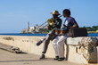 © 210125 - musicos en el malecon