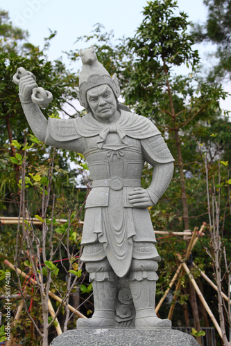 Photo Warrior statue at the Po Lin Monastery in Hong Kong