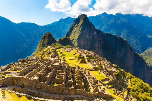 Plakat na papierze fotorealistycznym Tajemnicze miasto - Machu Picchu, Peru, Ameryka Południowa.