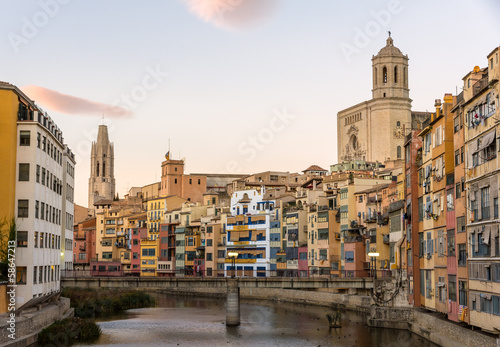 Fotoboard na płycie Katedra Girona i kolegiata sant feliu nad rzeką