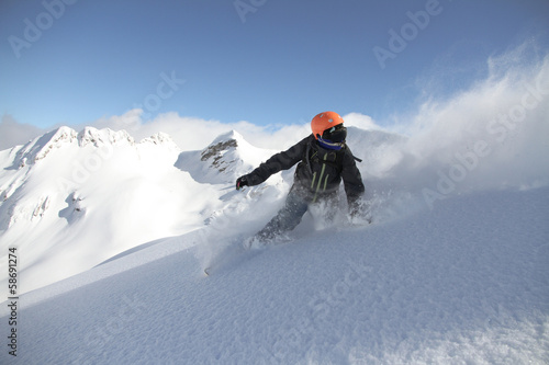 Board z aluminiowym obramowaniem Snowboard freerider