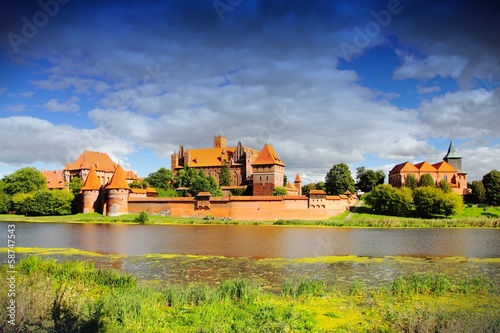 Board z aluminiowym obramowaniem Malbork, Polska
