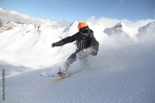 Board z aluminiowym obramowaniem Snowboard freerider