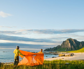 Wall Mural - couple camping