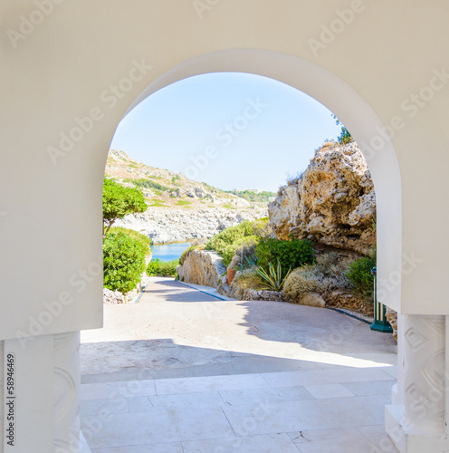 Naklejka na drzwi arch in the fortress