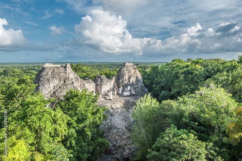 Plakat na papierze fotorealistycznym Ruiny becan, yucatan, meksyk