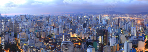 Naklejka samoprzylepna Ptaka z sao paulo w porze nocnej