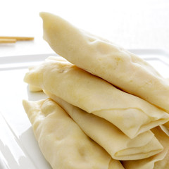 Sticker - uncooked spring rolls