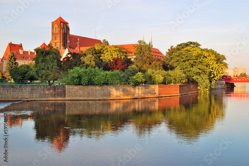 Board z aluminiowym obramowaniem Wrocław. 