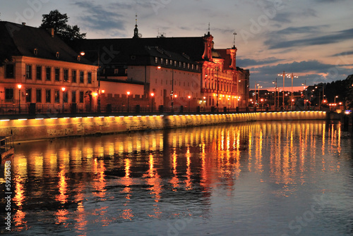 Board z aluminiowym obramowaniem Wrocław. 