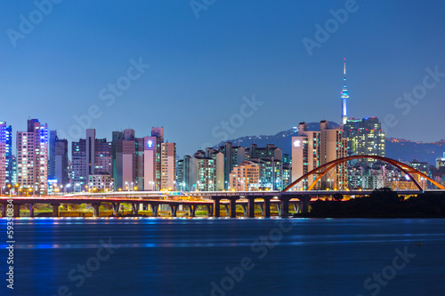 Obraz na płótnie canvas trzyczęściowy "tryptyk" Seoul skyline