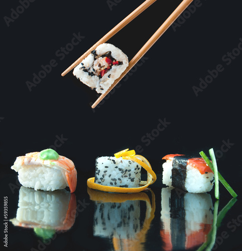 Board z aluminiowym obramowaniem Sushi