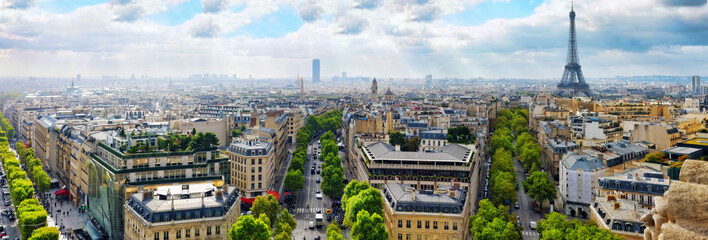 Fototapete - View of Paris from the Arc de Triomphe.  .Paris. France.