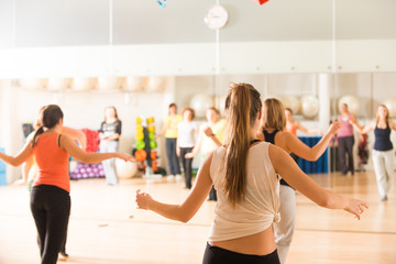 Wall Mural - Dance class for women