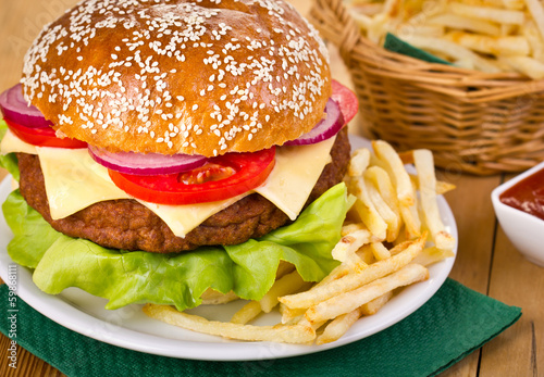Tapeta ścienna Hamburger z frytkami
