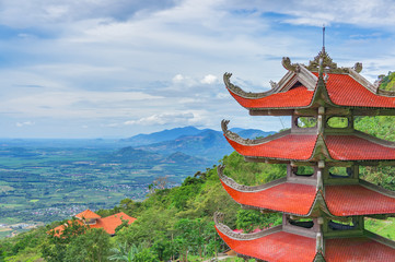 Naklejka azjatycki góra niebo orientalne architektura