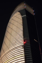 Wall Mural - The Landmark Tower Closeup At Night