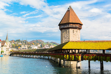 Wall Mural - wooden Chapel bridge and old town of Lucerne, Switzerland