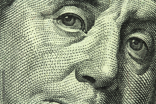Fotografía one hundred dollar bill closeup
