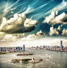 Sticker - Beautiful sky over New York. Statue of Liberty, Manhattan and Je