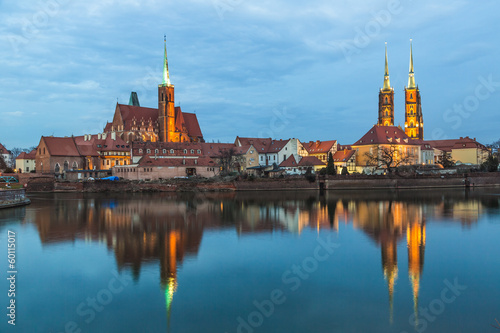 Naklejka samoprzylepna Wyspa katedralna w godzinach wieczornych wrocław, polska