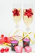 © softsign - The festive mood of Valentine's Day with champagne