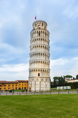 Fototapete - The Leaning Tower, Pisa, Italy