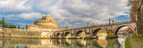 Fotoboard na płycie Sant angelo zamek i most w rzymie, italia.