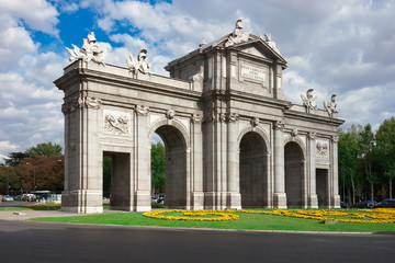 Fototapete - Puerta de Alcala