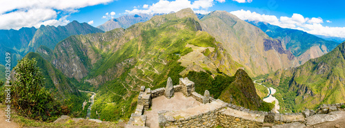 Board z aluminiowym obramowaniem Panorama tajemniczego miasta - Machu Picchu, Peru, Ameryka Południowa.