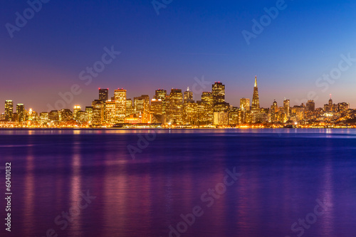 Obraz na płótnie canvas dwuczęściowy "dyptyk" San francisco sunset skyline california bay odbicie wody