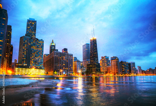 Plakat na papierze fotorealistycznym Centrum Chicago, il o zachodzie słońca