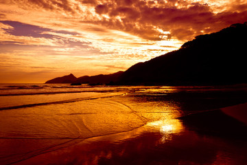 Fototapete - Tropical Sunset, Lopes Mendes Beach, Ilha Grande, Brazil