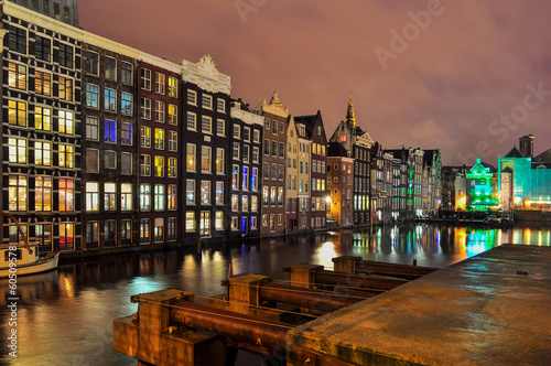 Fotoboard na płycie Nocny widok damrak, amsterdam