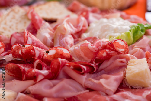 Board z aluminiowym obramowaniem Włoska prosciutto i salame