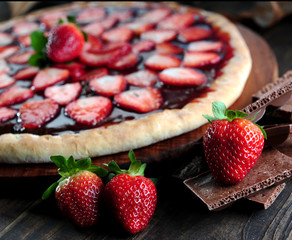 Strawberry pizza