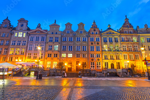 Board z aluminiowym obramowaniem Architektura starego miasta w gdańsku, polska