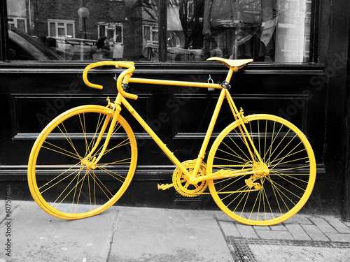 Obraz w ramie yellow bike