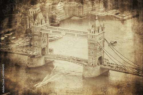 Fotografie, Obraz Vintage Retro Obrázek Tower Bridge v Londýně, UK