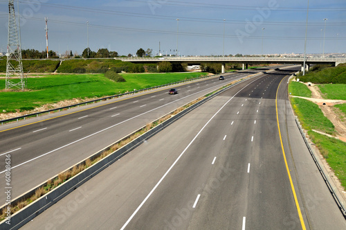 Fotografía View of landscape with two way highway. Central Israel.