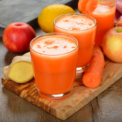 Poster - Fresh apple and carrot juice