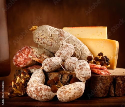 Fotoboard na płycie Salami i sery mieszane