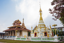 Hua Wiang Temple In Mae Hong Son, Thailand