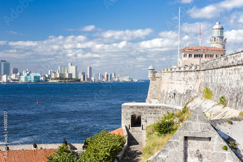 Board z aluminiowym obramowaniem Latarnia morska el morro z panoramą Hawany