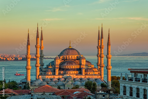 Obraz w ramie Blue mosque in Istanbul in sunset