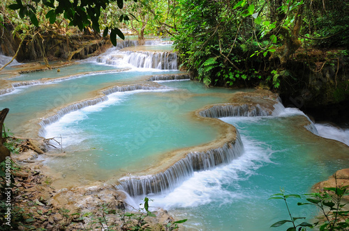 Fotoboard na płycie Wodospad w lesie w luang prabang, lao