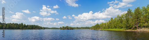 Plakat na papierze fotorealistycznym Panorama jeziora latem